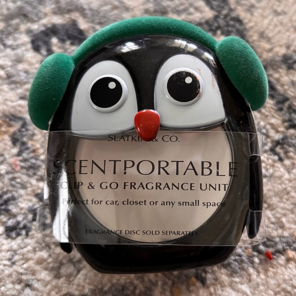 🆕Bath and body works Penguin winter fragrance holder visor clip slatick & co